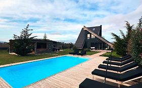 Zoe Luxury House